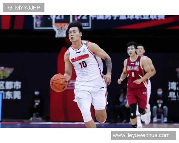 运动最新数据深入剖析重庆羽毛球队区域防守战术的奥秘与实践